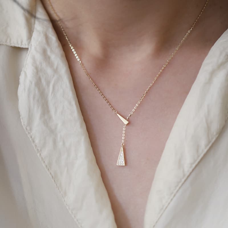Collar corto de plata ajustable