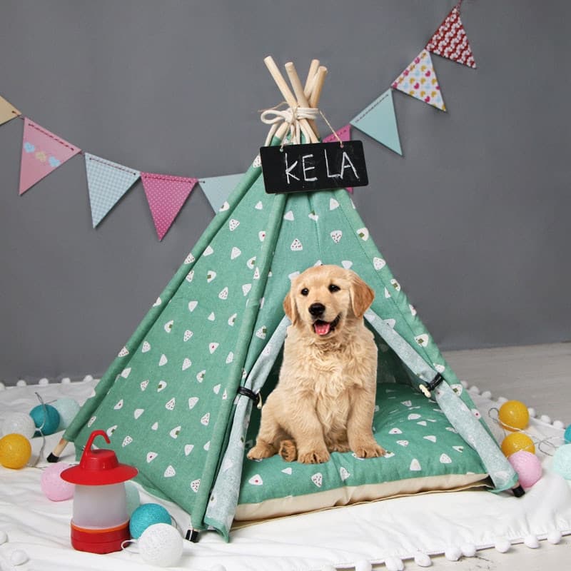 Carpa triangular para mascotas con colchoneta integrada