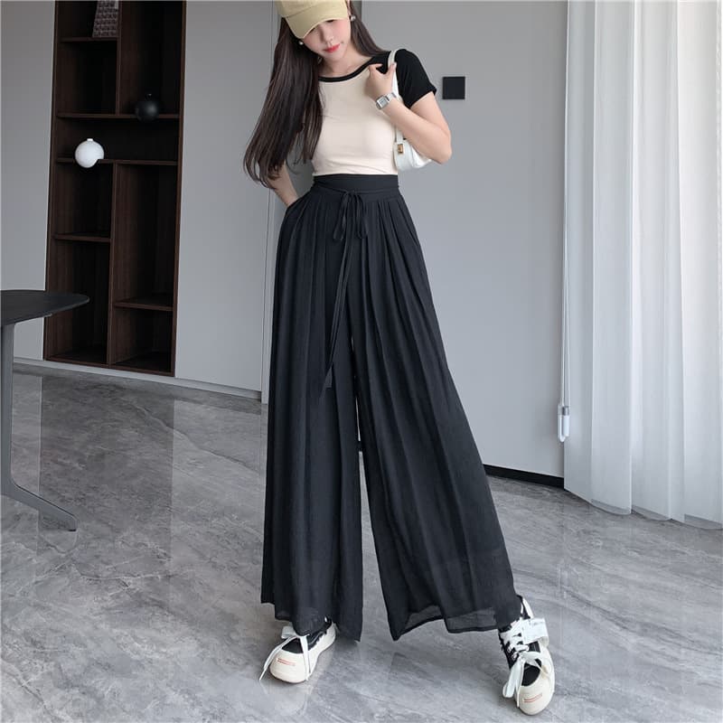 Pantalones pierna ancha estilo Hong Kong cintura alta