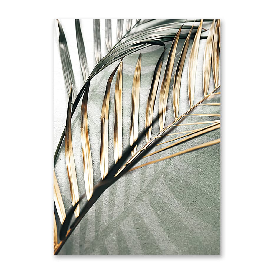 Póster de arte moderno con palmas tropicales verdes y doradas