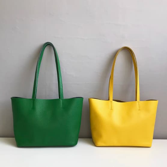 Bolso tote ligero de cuero para mujer