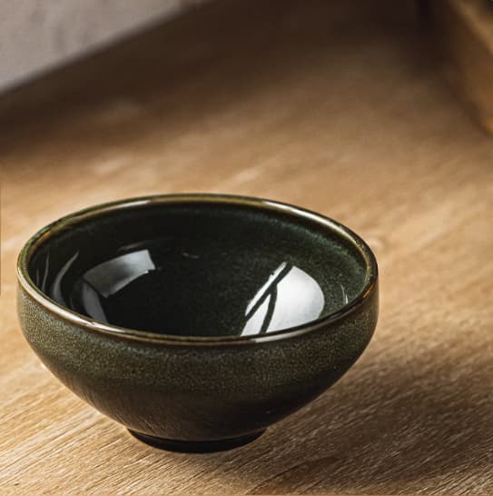 Bols de porcelana con forma de paraguas japonés