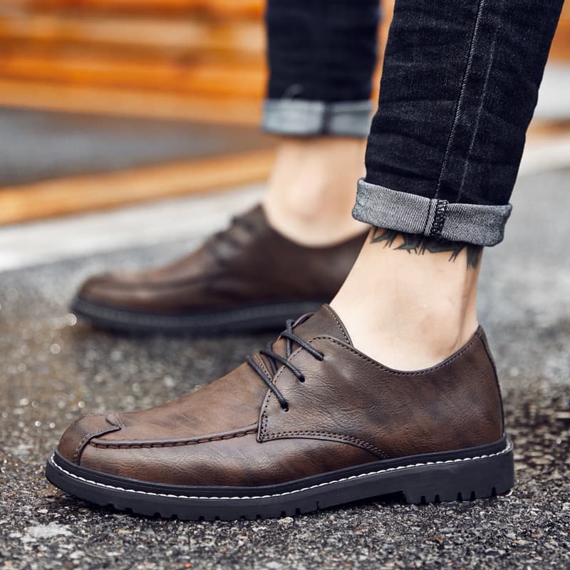 Zapatos casuales con cordones estilo británico