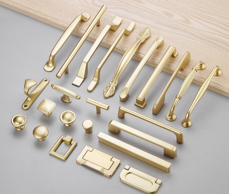 Tirador de puerta dorado para muebles y armarios de aluminio