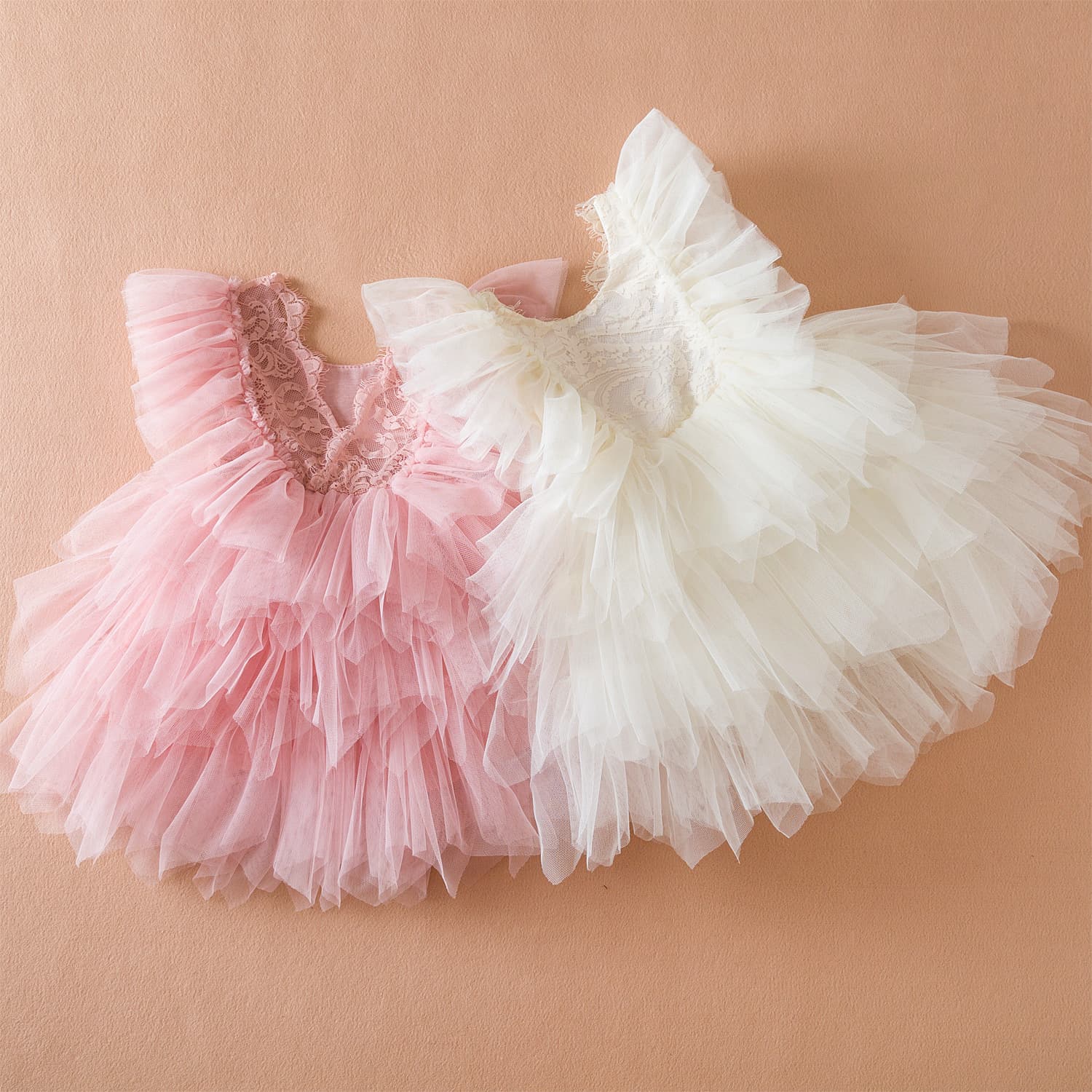 Vestido princesa de encaje y malla con bordado para niña verano