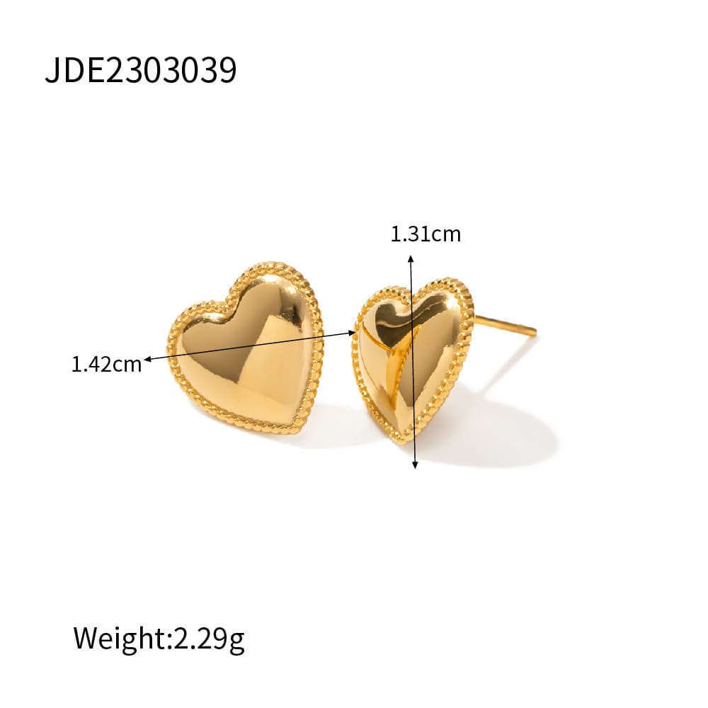 Aretes de corazón en oro chapado