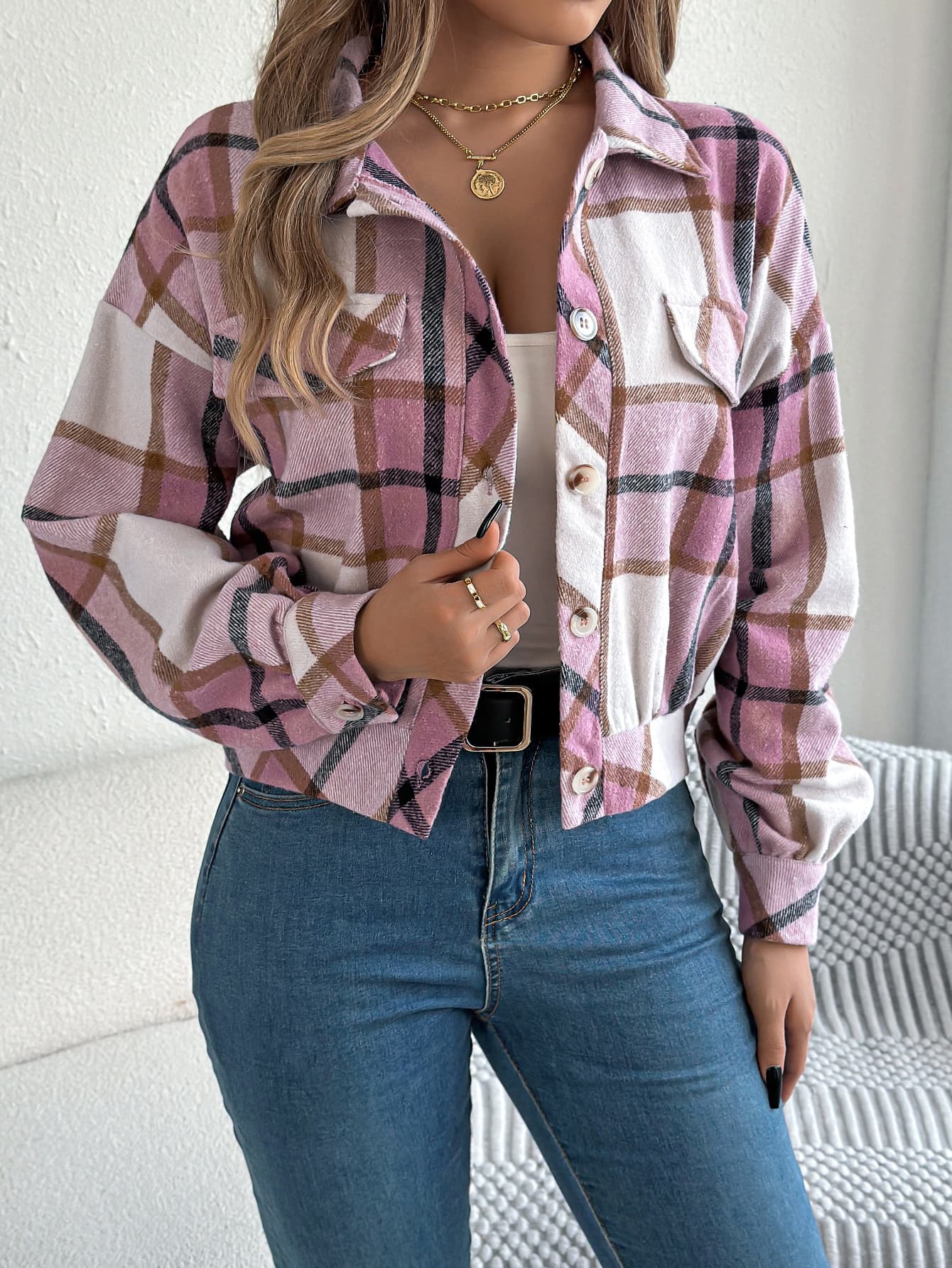 Chaqueta tipo cardigan de cuadros con botones