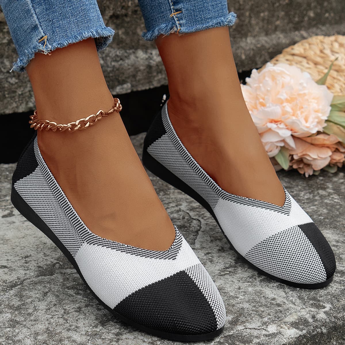 Zapatos planos de mujer con diseño colorblock y malla transpirable