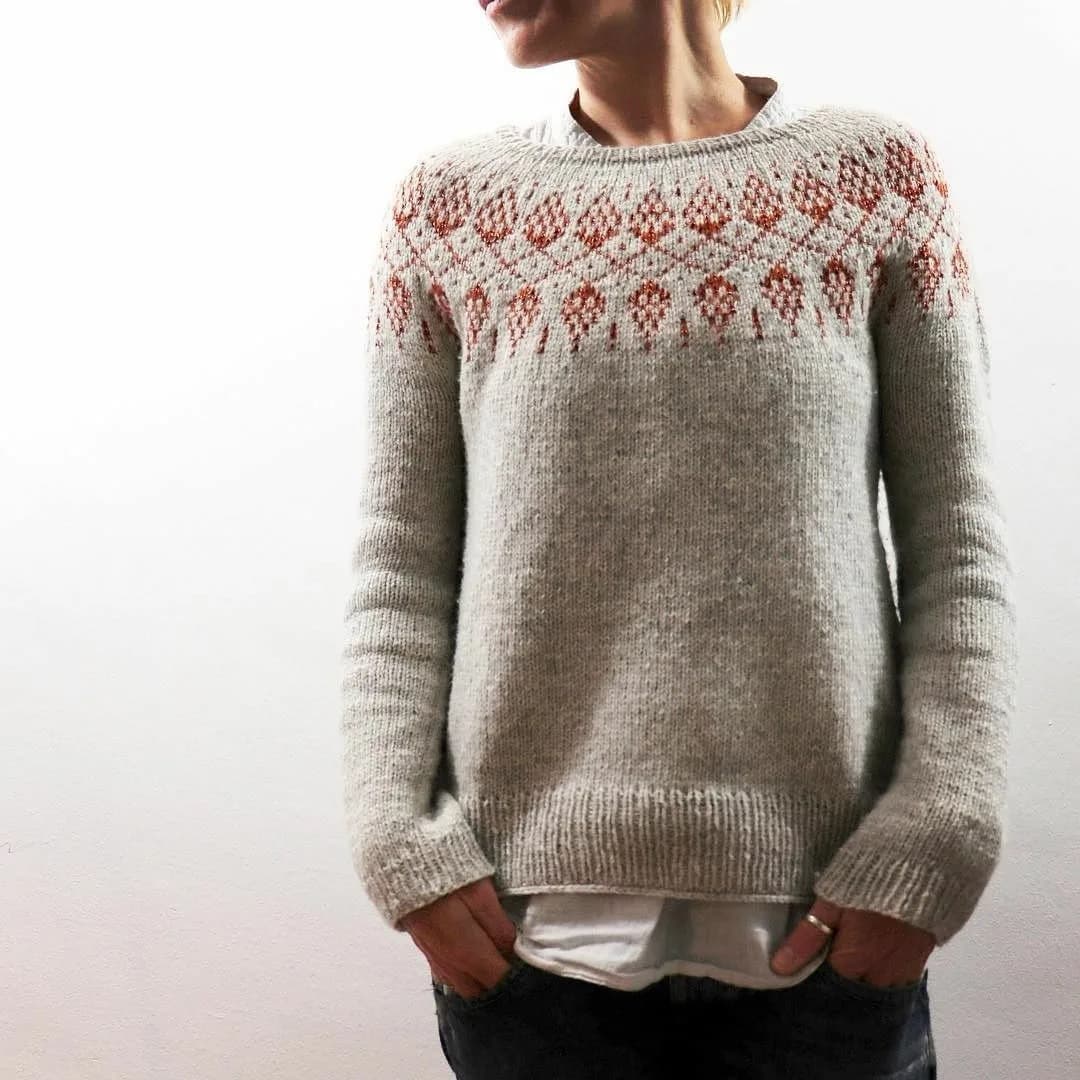 Suéter pullover tejido a mano, cuello redondo