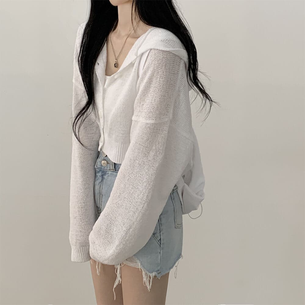 Cardigan con capucha mangas linterna desenfadado