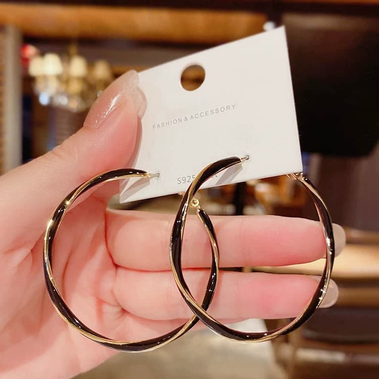 Aretes de plata 925 con diseño espiral redondo
