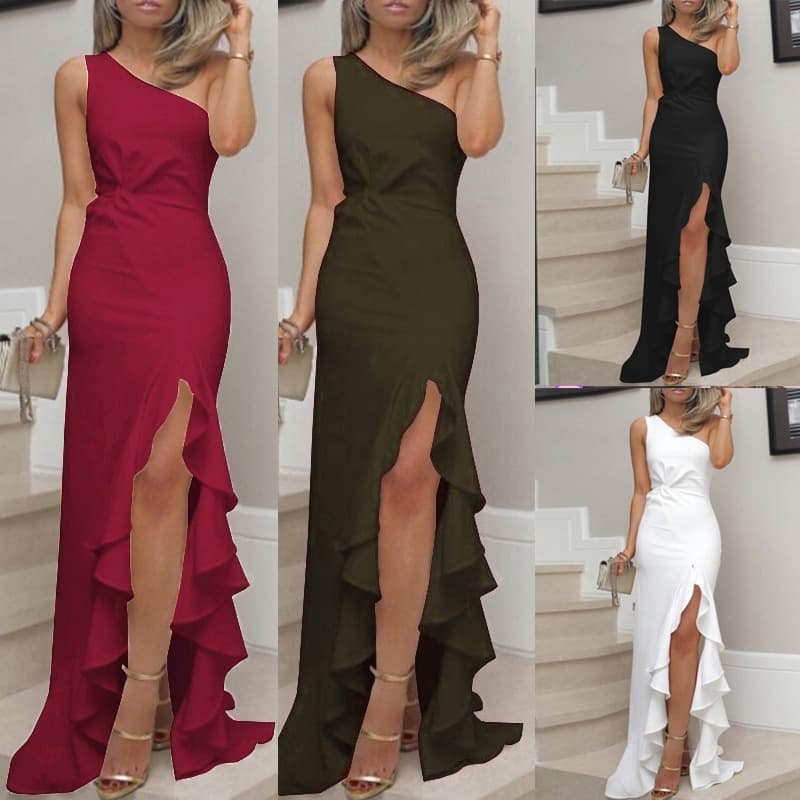 Vestido de noche con volantes y aberturas