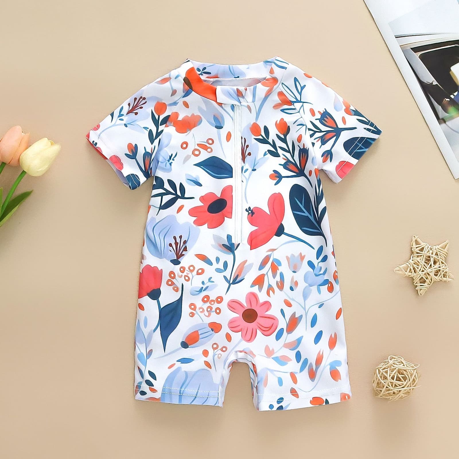 Traje de baño de una pieza para bebés con flores