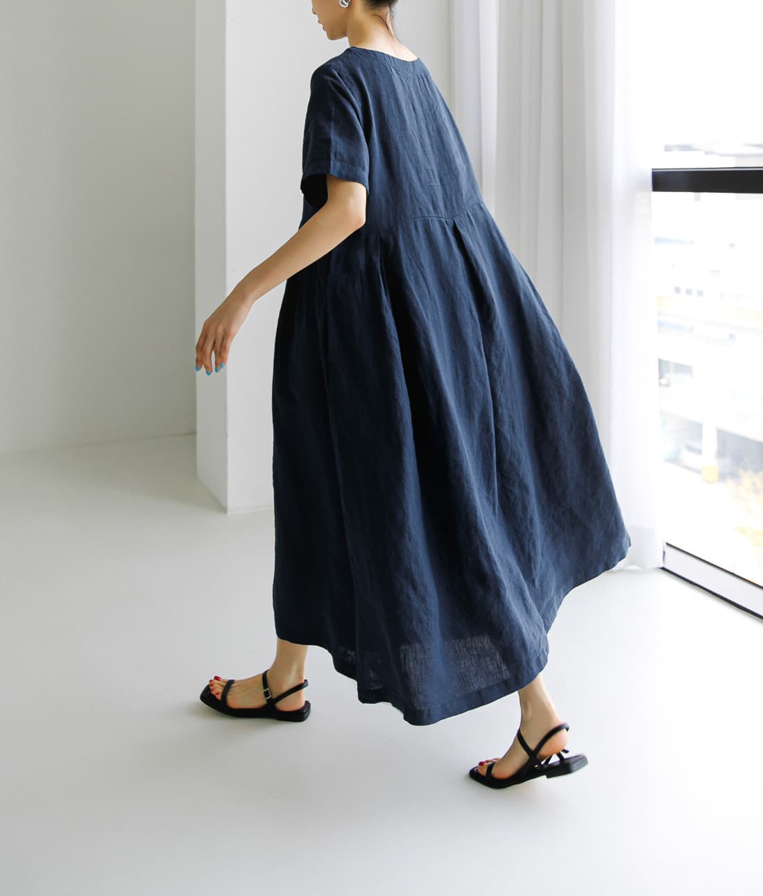 Vestido tipo pullover con cuello redondo