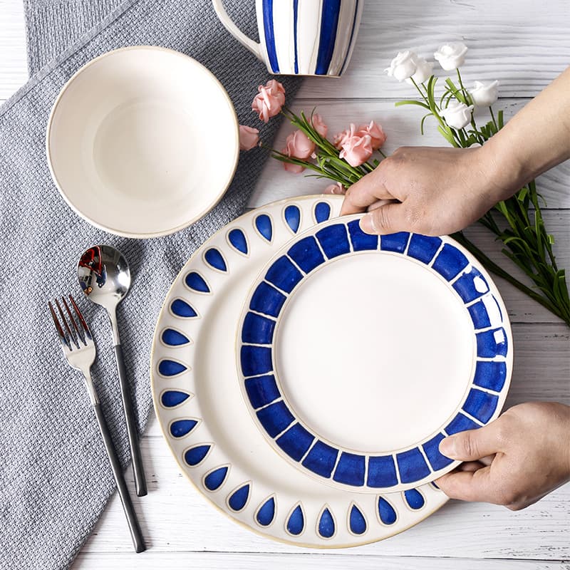 Juego de cerámica redonda plato, tazón y taza