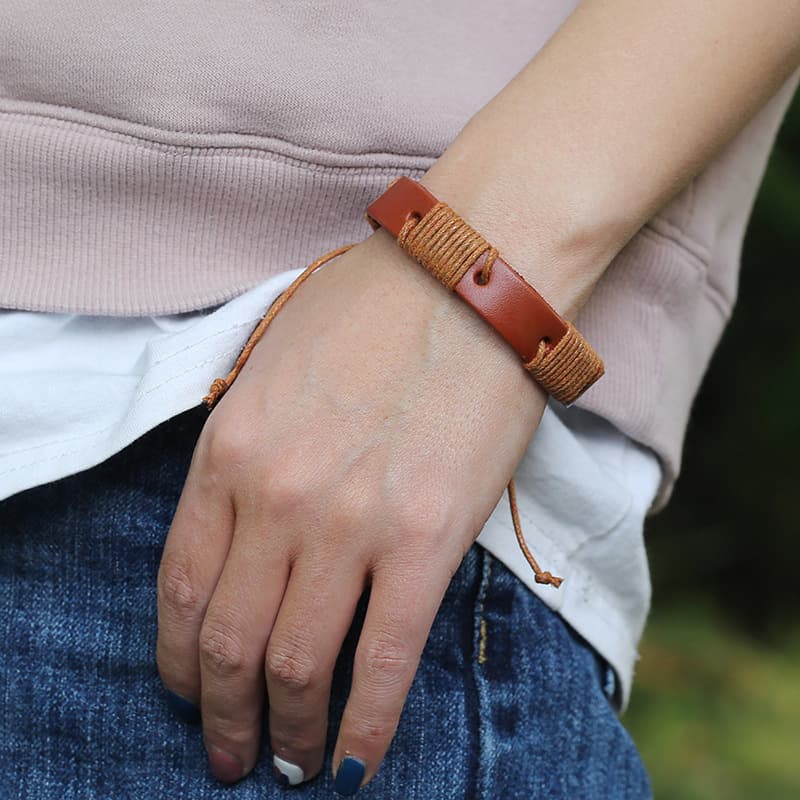 Pulsera de cuero tejido vintage estilo geométrico