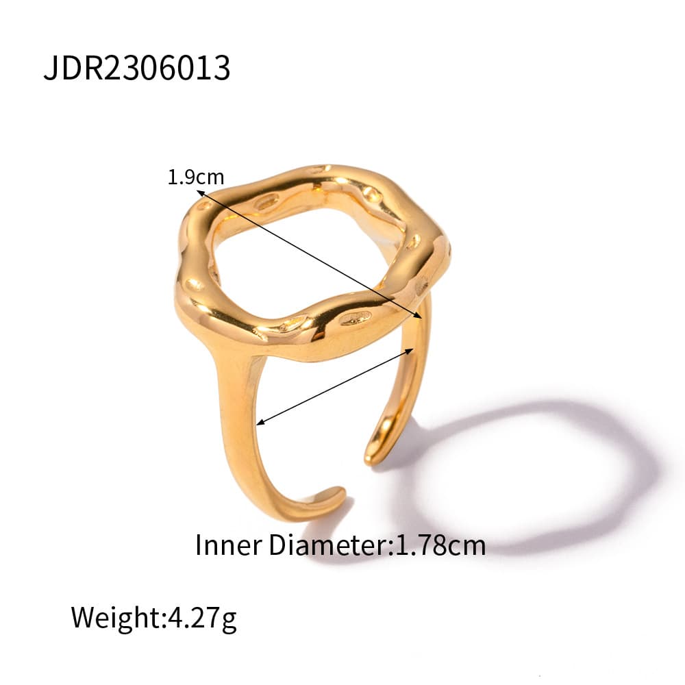 Anillo de flor de lava hueca con diseño especial