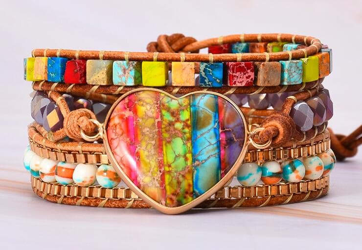 Pulsera de ágata tejida a mano en forma de corazón