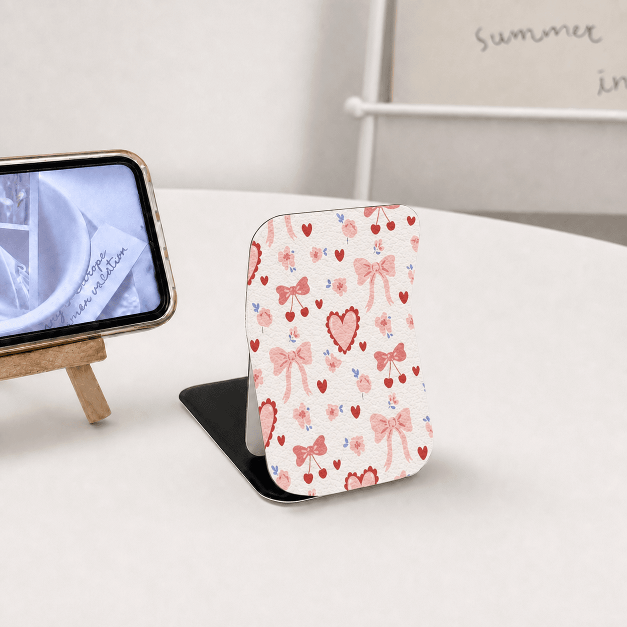 Espejo plegable con estampado de corazones en cuadros