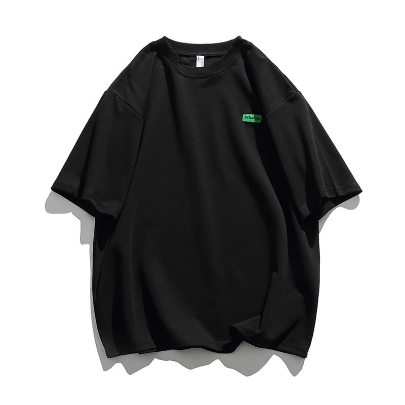Playera suelta bordada para hombre manga corta