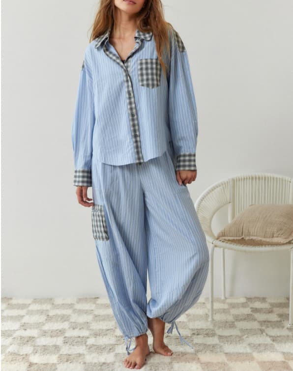 Conjunto casual de ropa de casa con camisa a cuadros