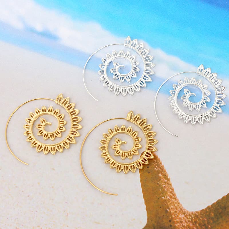 Aretes de espiral redonda dorados grandes