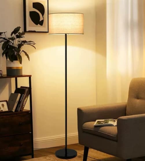Lámpara de piso retro con textura de madera y control de atenuación