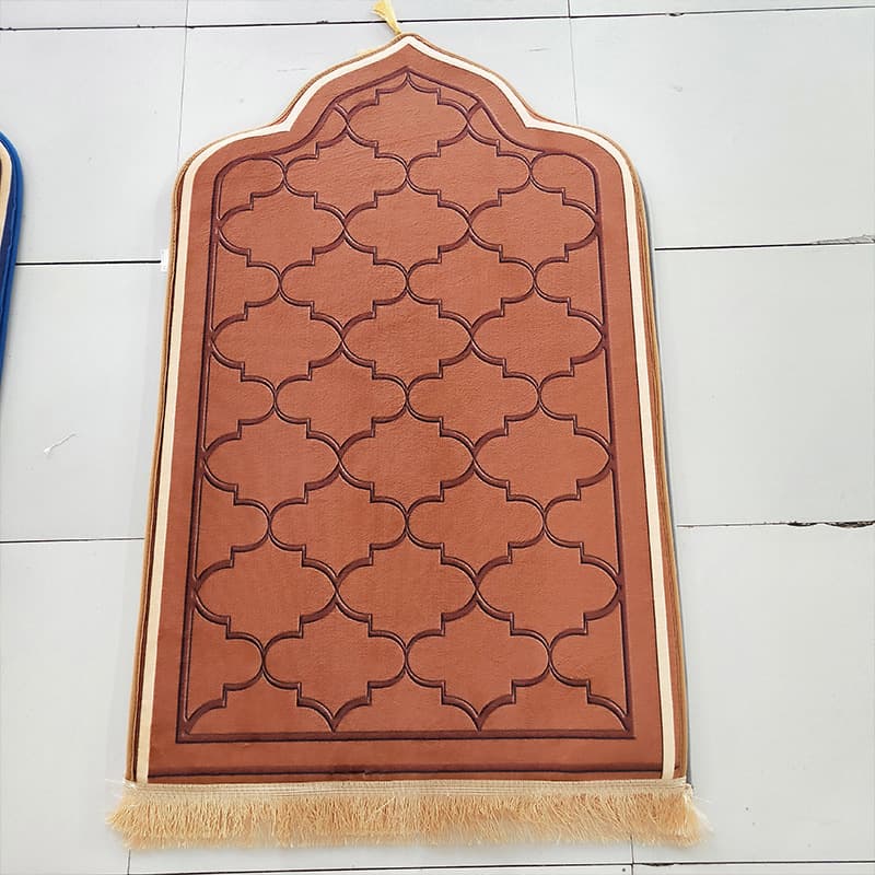 Alfombra flanela estampada lavable con patrón de rayas