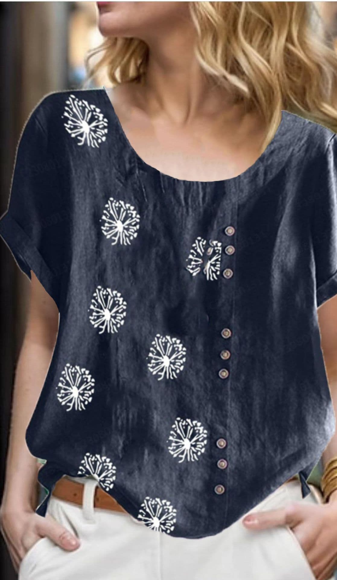Blusa holgada de algodón con estampado floral y botones