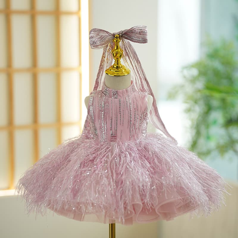 Vestido infantil elegante en poliéster