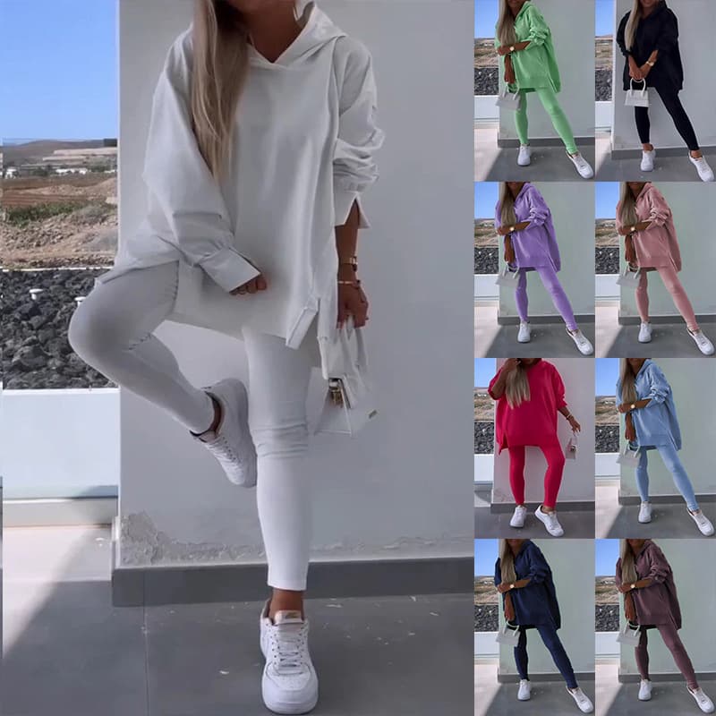 Conjunto deportivo de sudadera con capucha y leggins con abertura