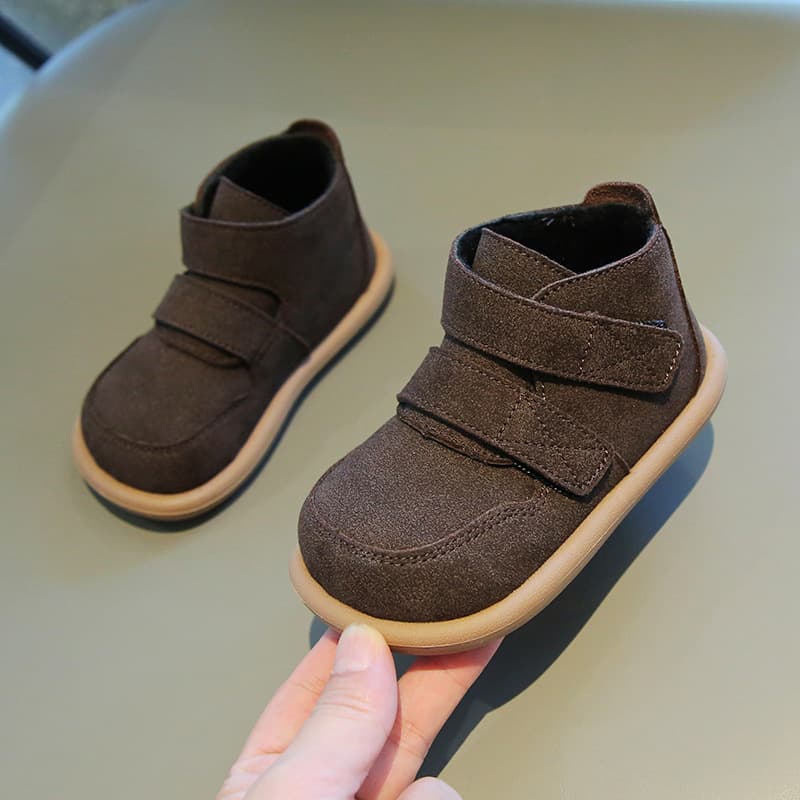 Botas retro con velcro para niño