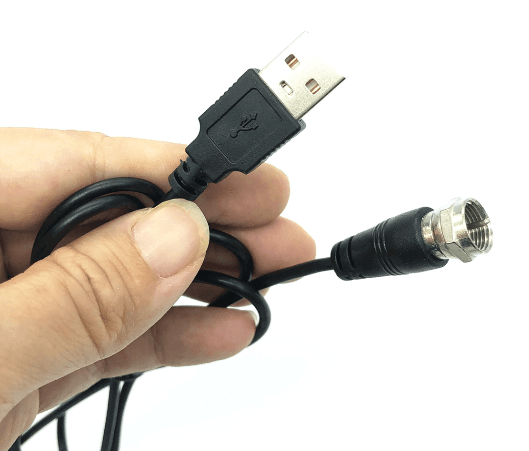 Amplificador de señal para antena TV de bajo ruido