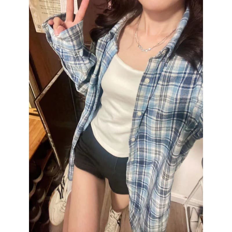 Cómoda camisa de cuadros para mujer