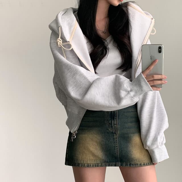Sudadera con capucha y cremallera para usar diario