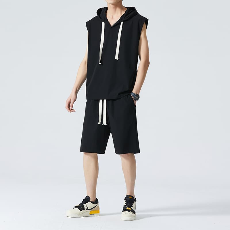 Conjunto camiseta shorts hombre capucha manga corta
