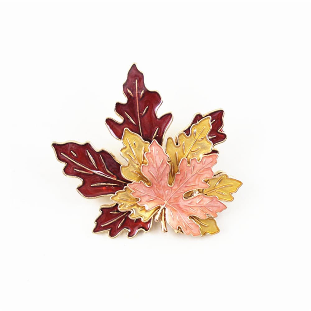 Broche de hoja de arce