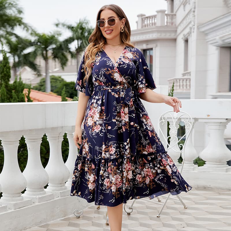 Vestido de verano escote V con estampado floral