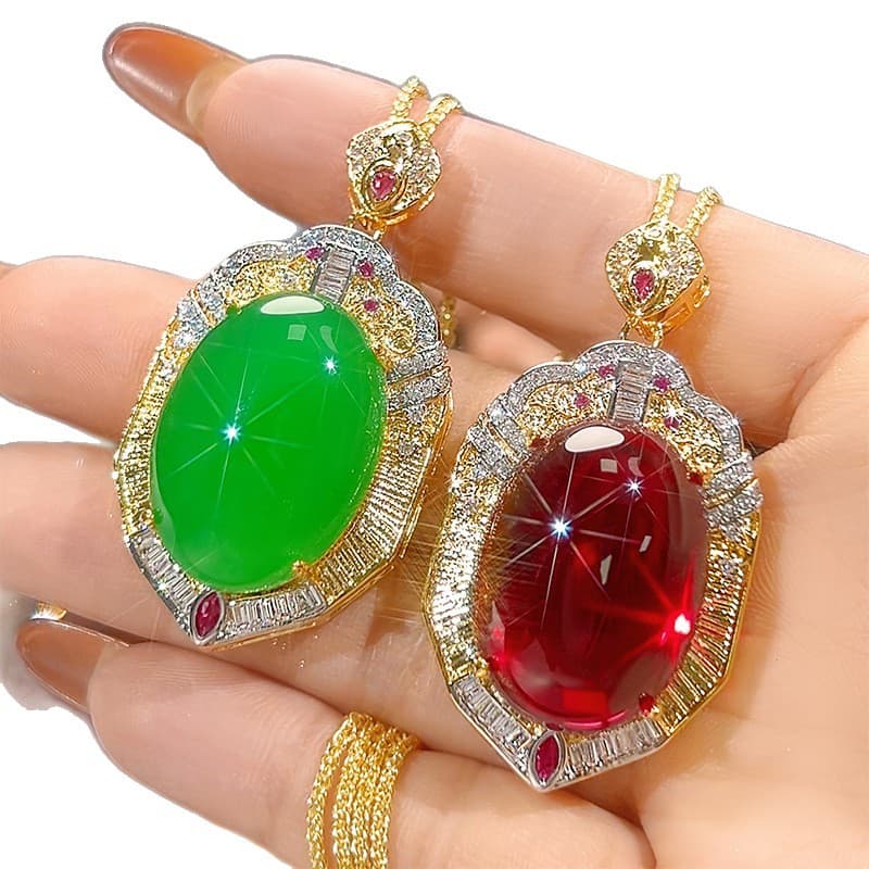 Colgante de piedra con rubí y esmeralda simulados