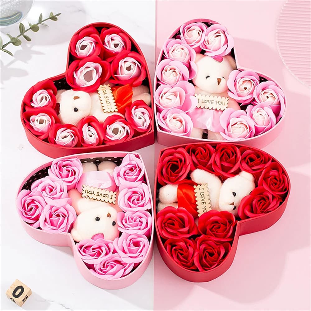Caja de regalo corazón con rosas de jabón