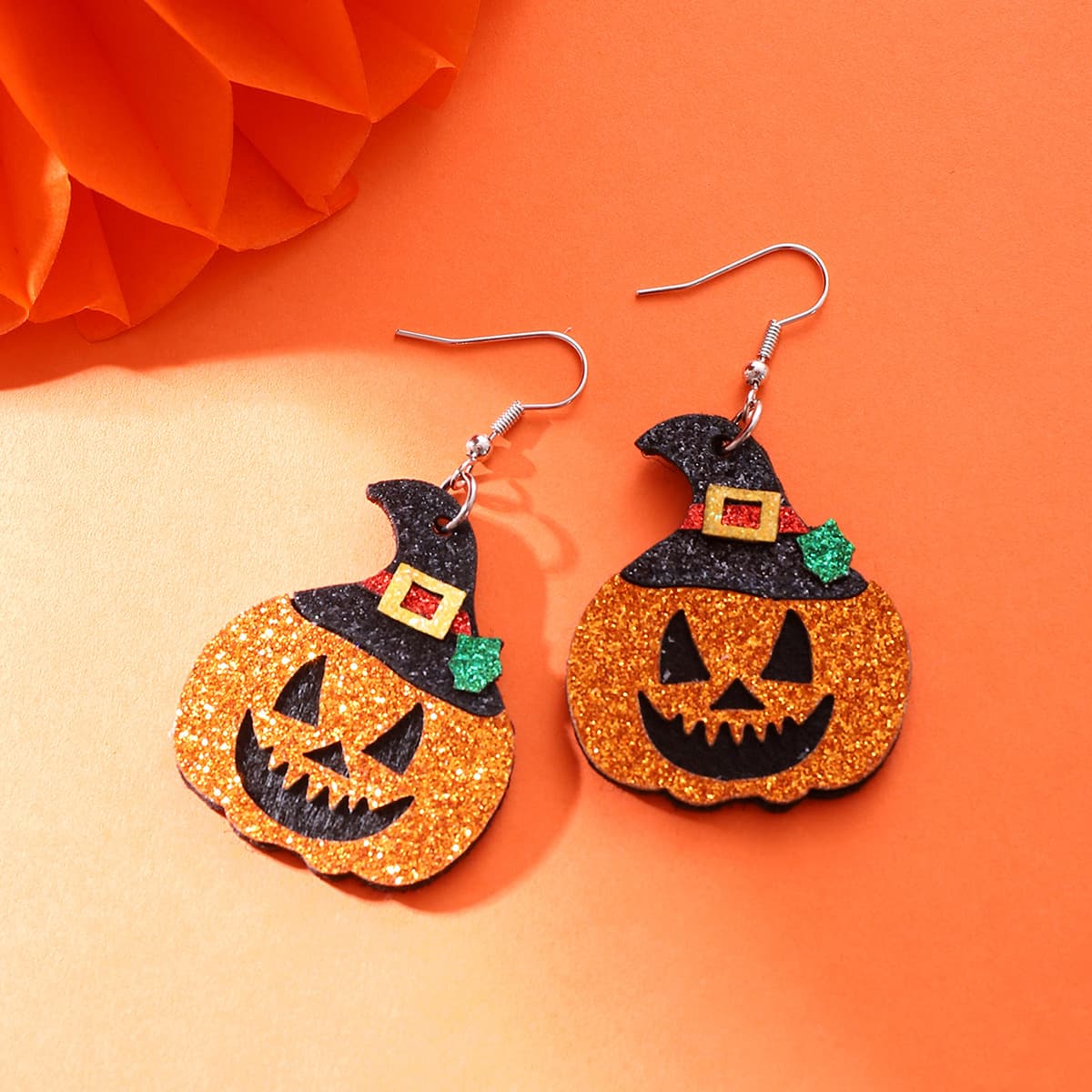 Aretes de calabaza Halloween hechos a mano con detalles frosted