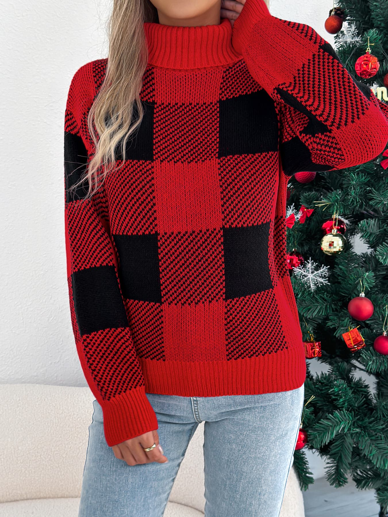 Suéter con cuello alto, mangas linterna y patchwork