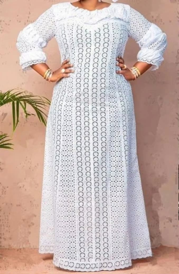 Vestido de encaje estilo palacio talla plus