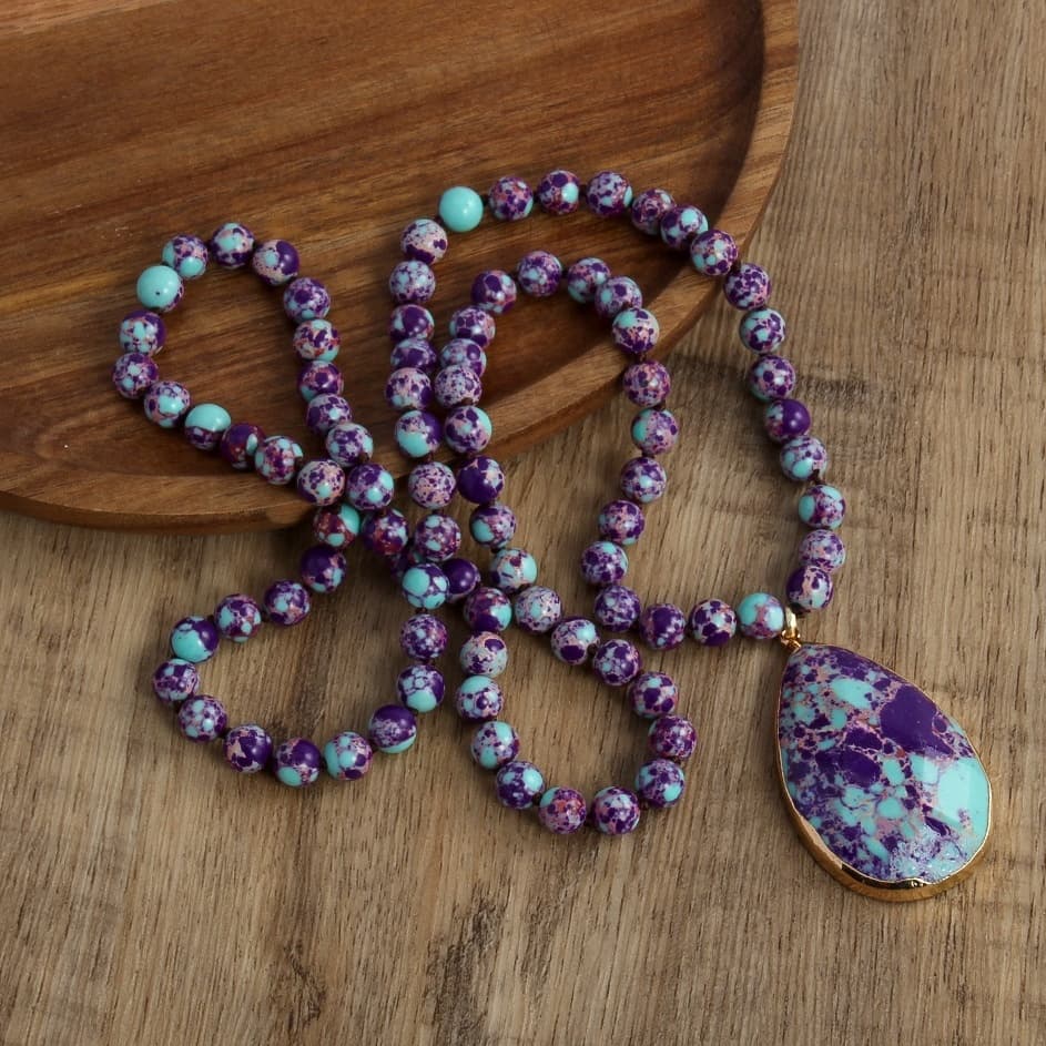 Collar bohemio 8mm con cuentas y gota de agua