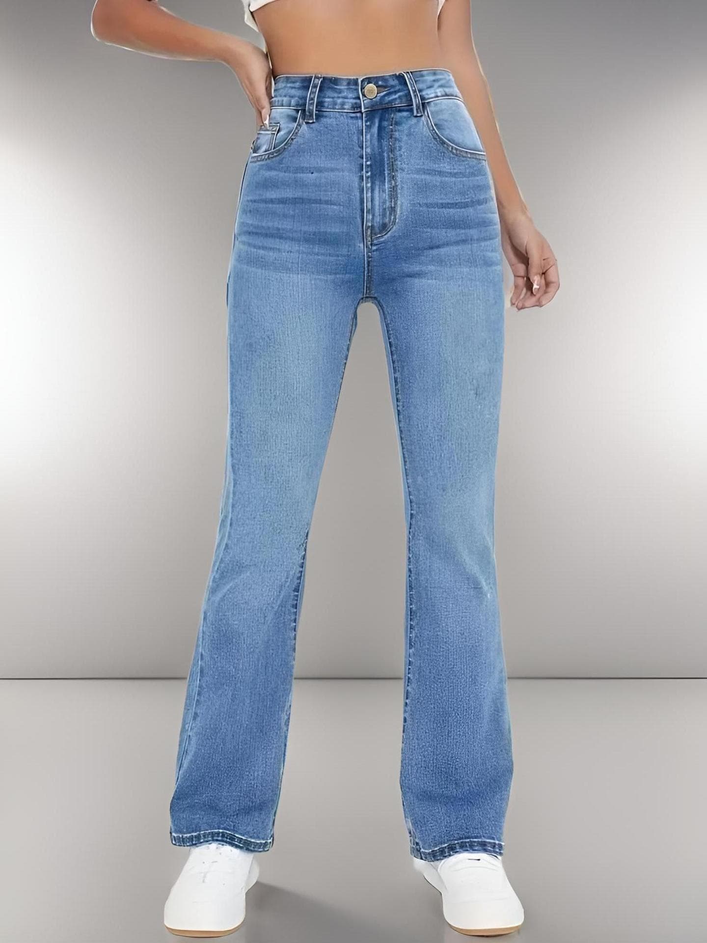 Jeans ajustados azul claro para mujer