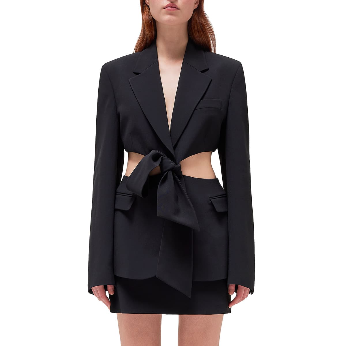 Blazer entallado para mujer con detalles ahuecados