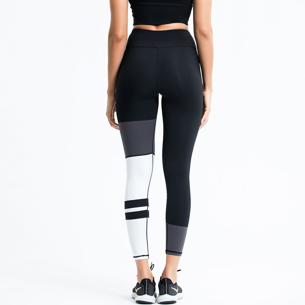Pantalón deportivo con diseño de bloques de color