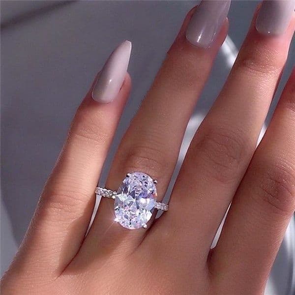 Anillo de compromiso ovalado, chapado en oro blanco 18K