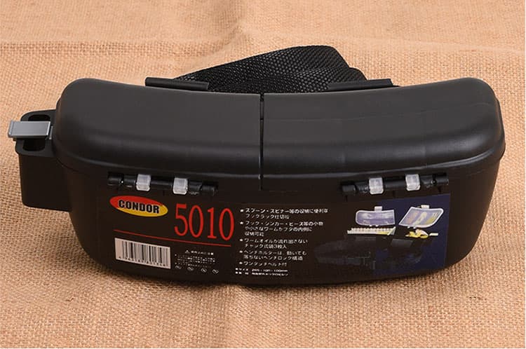 Caja de carnada con cinturón para pesca en plástico duro