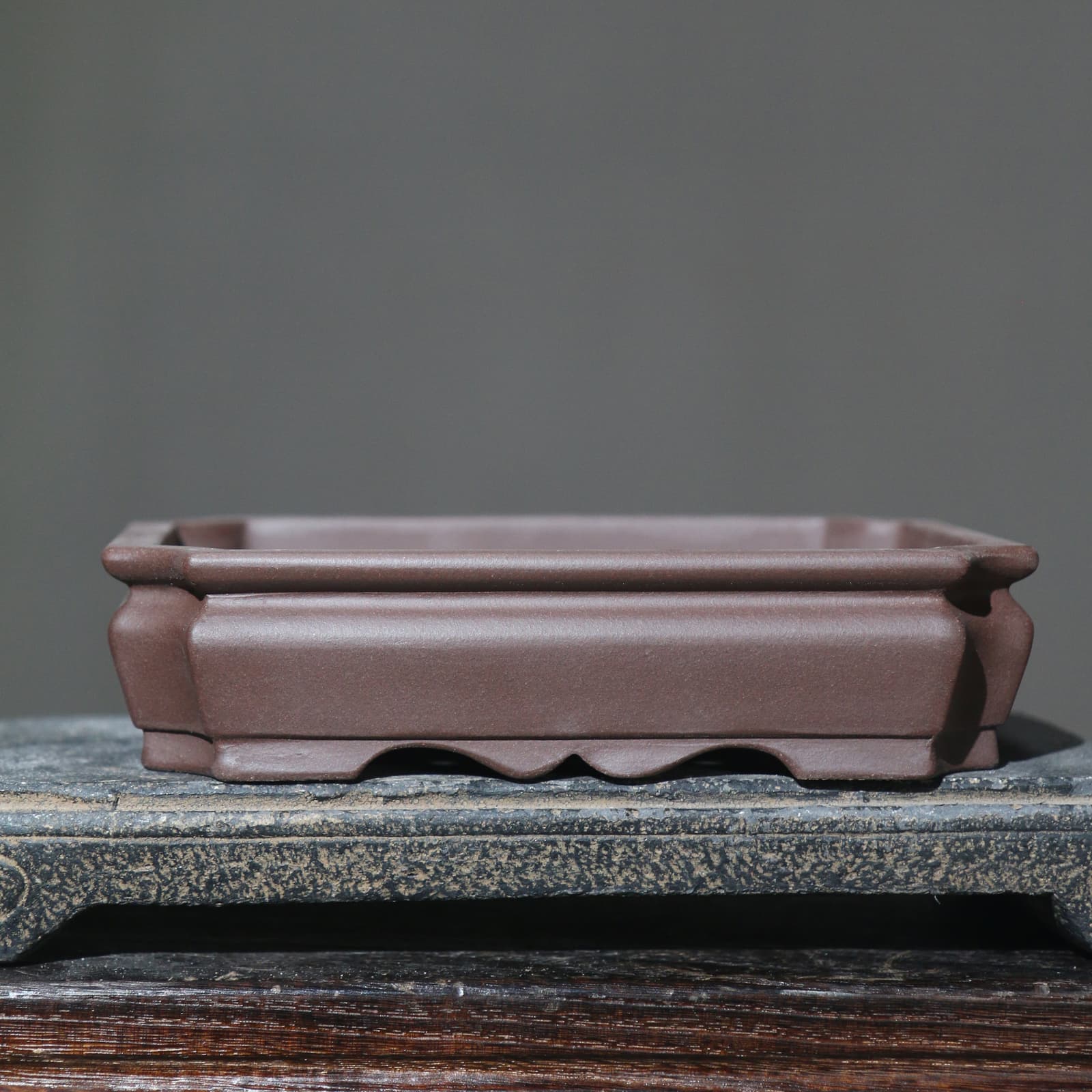Maceta rectangular de cerámica transpirable